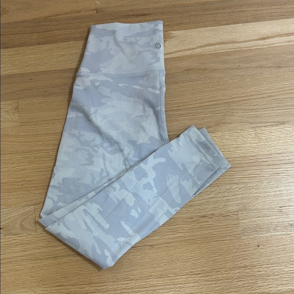 Lululemon Wunder Train High-Rise leggings
